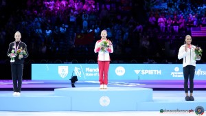 podium app ph simone ferraro sfa08423